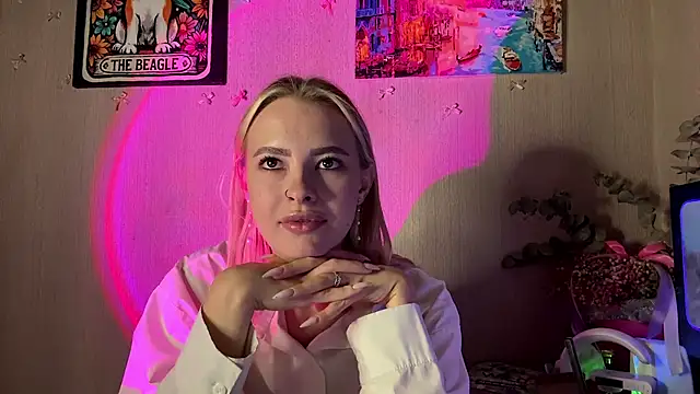 JaneePeressini stripchat live cam model