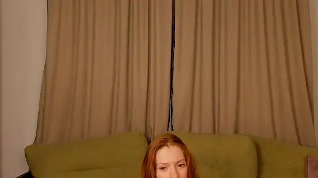 KendaChattin stripchat live cam model