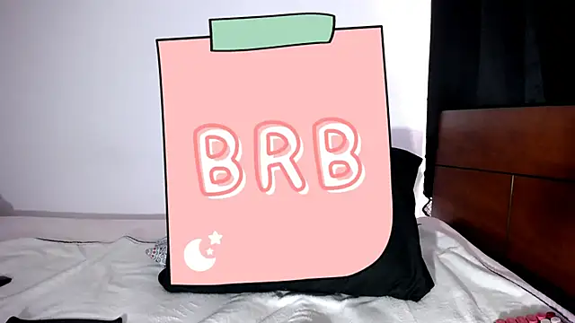 MARIANADIRTY stripchat live cam model