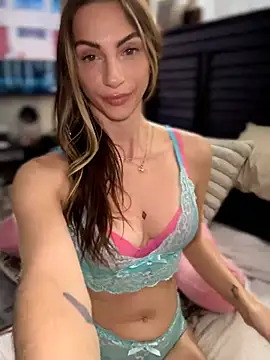 Dallyssxo_ stripchat live cam model