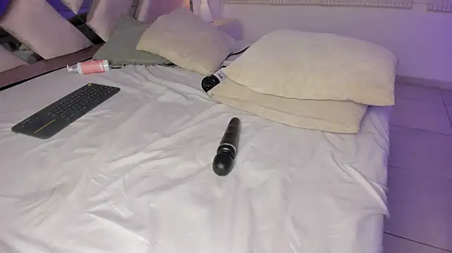kathy_bakerr stripchat live cam model