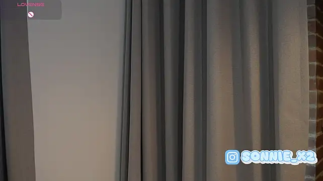 Sonnie_mami stripchat live cam model