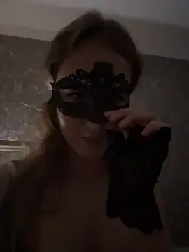 Audrey_stonee stripchat live cam model
