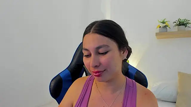 bella_99_ stripchat live cam model