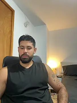 justin-tate stripchat live cam model