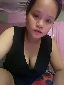Lon-co-gai stripchat live cam model