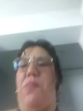 Sallydickinson stripchat live cam model