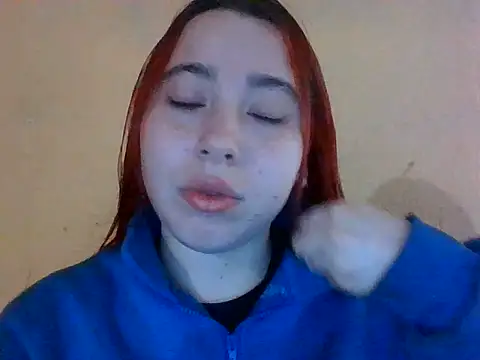 Ani_000 stripchat live cam model