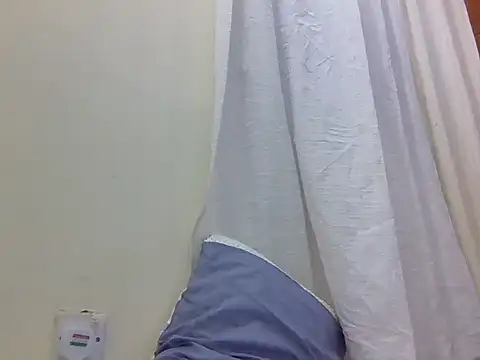 ebonynatural stripchat live cam model