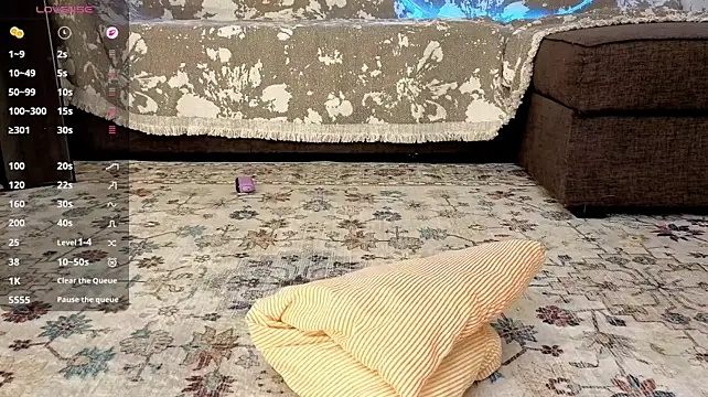 KamilaFranch stripchat live cam model