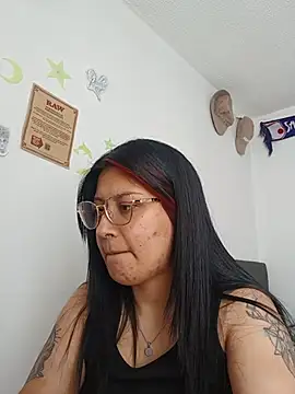 DaniPoison stripchat live cam model
