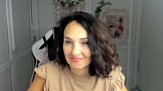 OliviaKateee stripchat live cam model