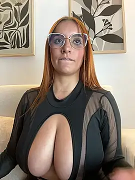 Seized_lust stripchat live cam model