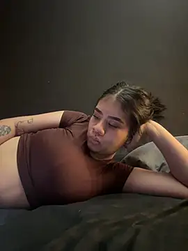 alhaana_ stripchat live cam model