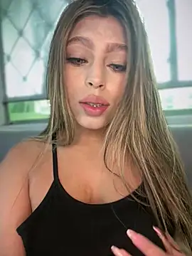 SofiaKoch stripchat live cam model