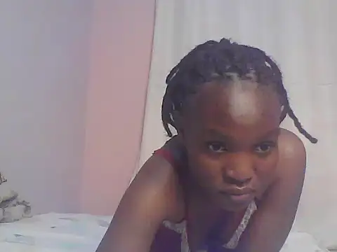 Tieno_ stripchat live cam model