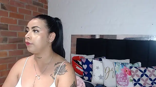 salome__hills1 stripchat live cam model