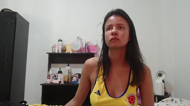 nathaly_jones_ stripchat live cam model