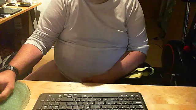 Owned_drone stripchat live cam model
