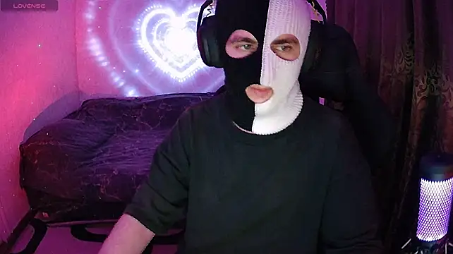 ZXCENSORED- stripchat live cam model