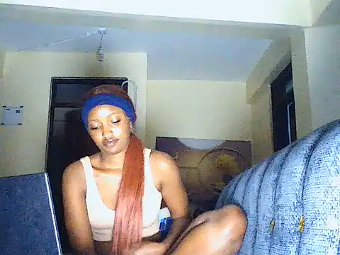 HornyCleox stripchat live cam model