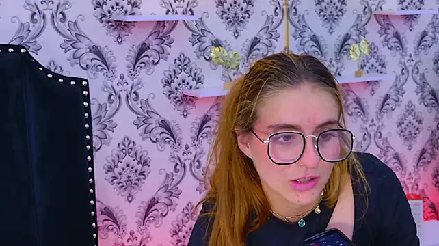 Bloom_Wix stripchat live cam model