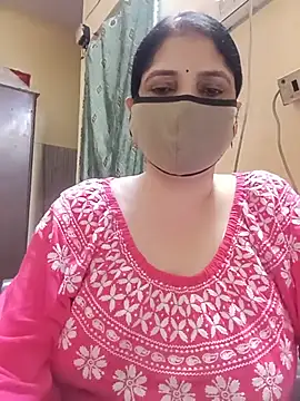 nupur_nyl stripchat live cam model