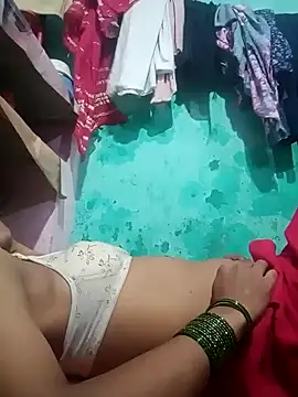 POOJASEXBHABHI stripchat live cam model