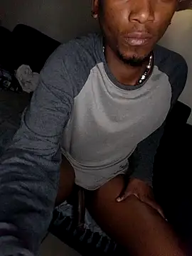 ToyBoyGboy97 stripchat live cam model