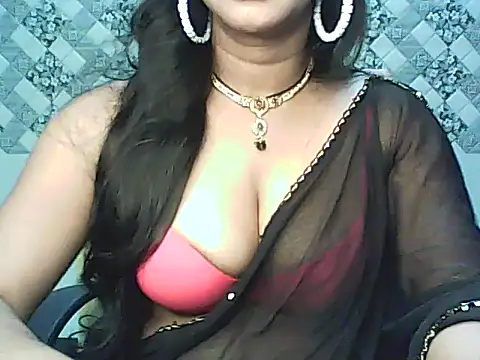tara-gupta1 stripchat live cam model