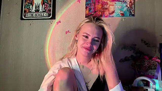 JaneePeressini stripchat live cam model