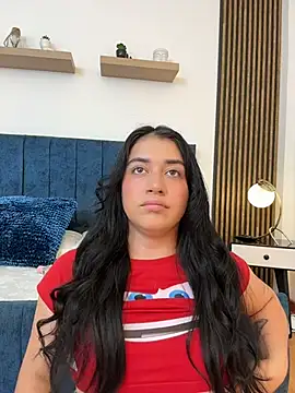KallyMyller1 stripchat live cam model