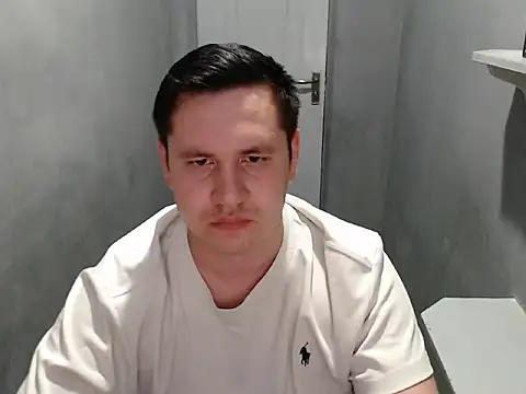 Max_Marlinn stripchat live cam model