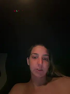 DoriDelux66 stripchat live cam model