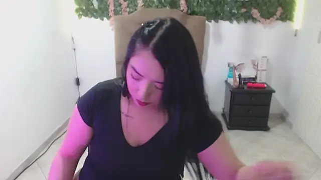 adara_cute_69 stripchat live cam model