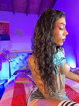 Naugth_channel_ts stripchat live cam model