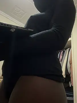 CJEbonyxx stripchat live cam model