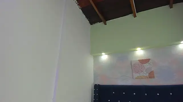 LianFerrer1 stripchat live cam model