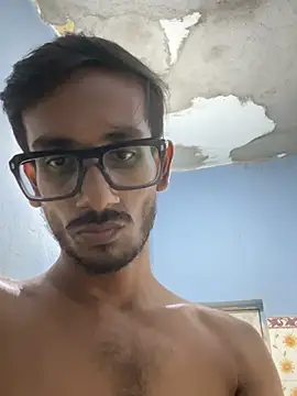 NoxX10 stripchat live cam model