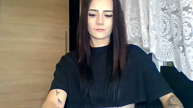 NinaTease stripchat live cam model