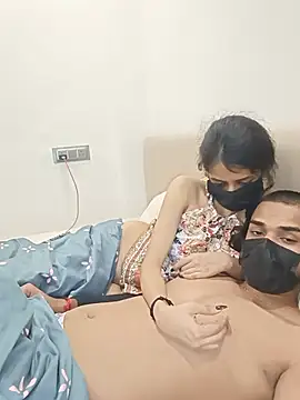 DaizyDanny stripchat live cam model
