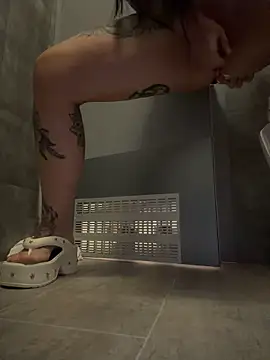 TattooGirlAlia stripchat live cam model