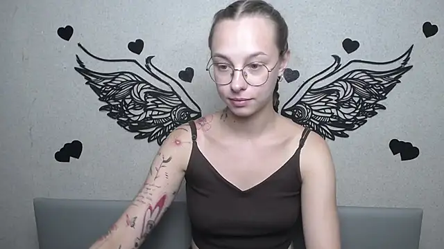 SteshaGlass stripchat live cam model