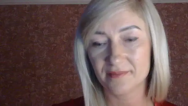 moonlightAnna stripchat live cam model