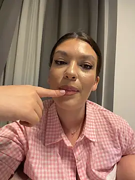 ClaraPasssion stripchat live cam model
