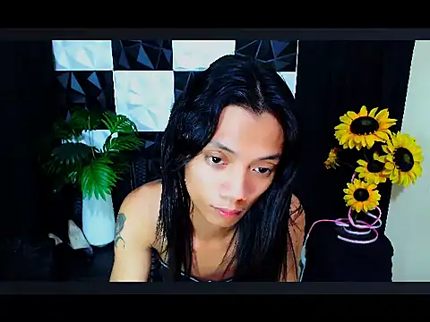 XwildCUcumberX stripchat live cam model