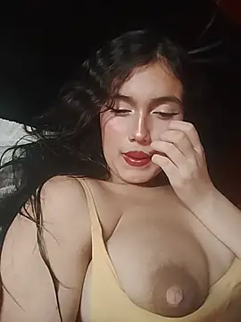 Afroditahh stripchat live cam model