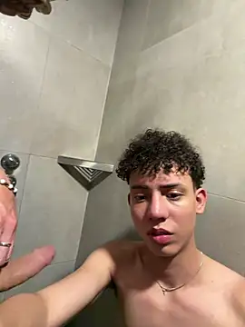 yoursexyjose stripchat live cam model