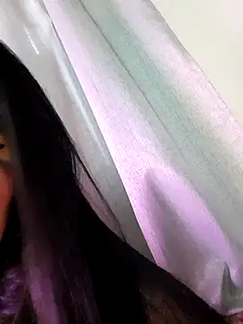 _Bellaly1111 stripchat live cam model