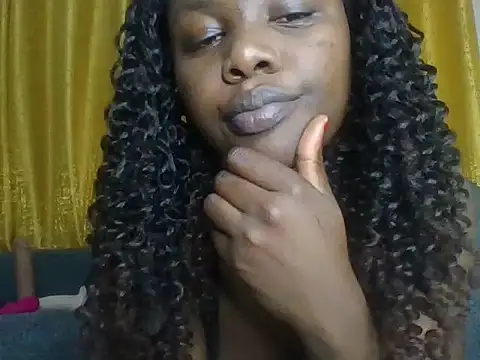 darkchocolatee stripchat live cam model